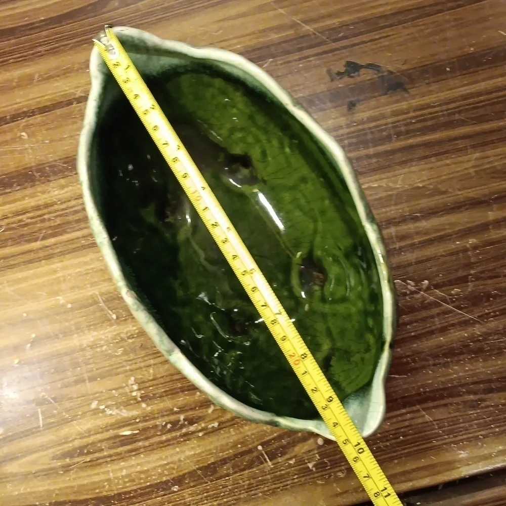 Vintage mcm green California pottery planter fruit bowl footed